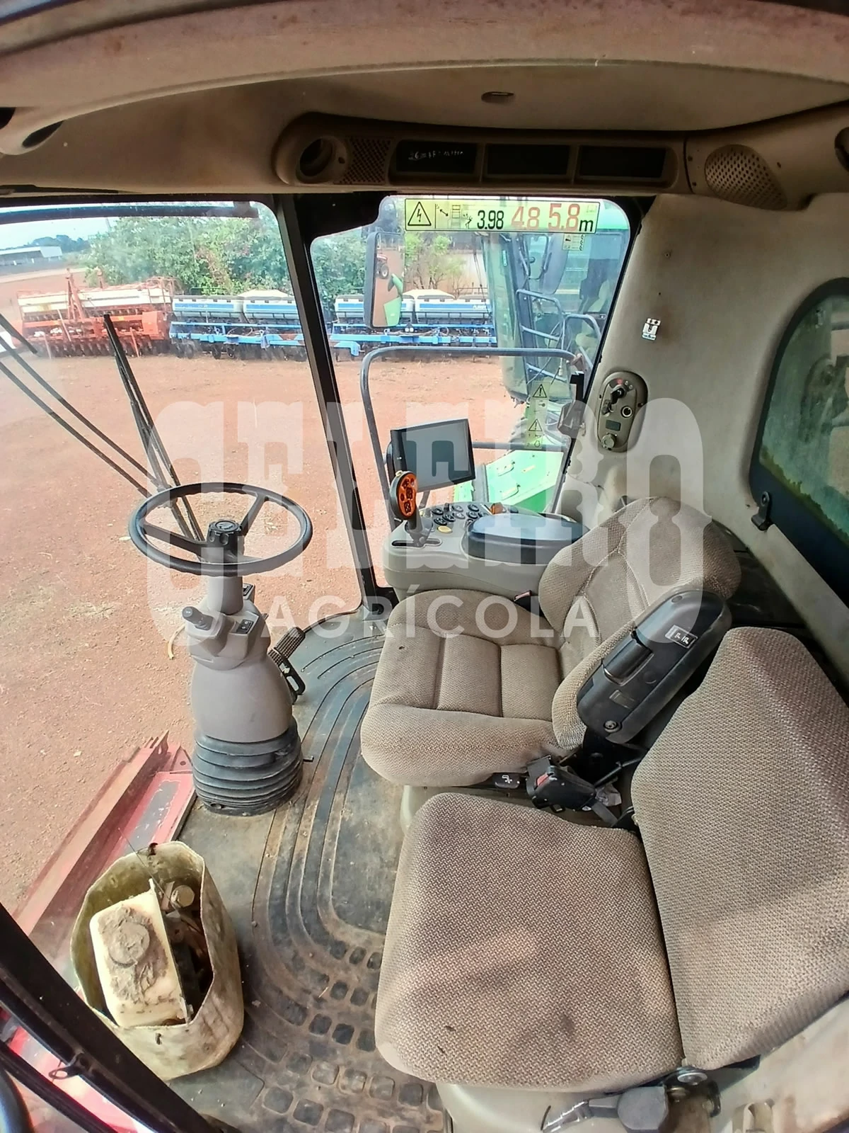 CASE 8230 CABINE