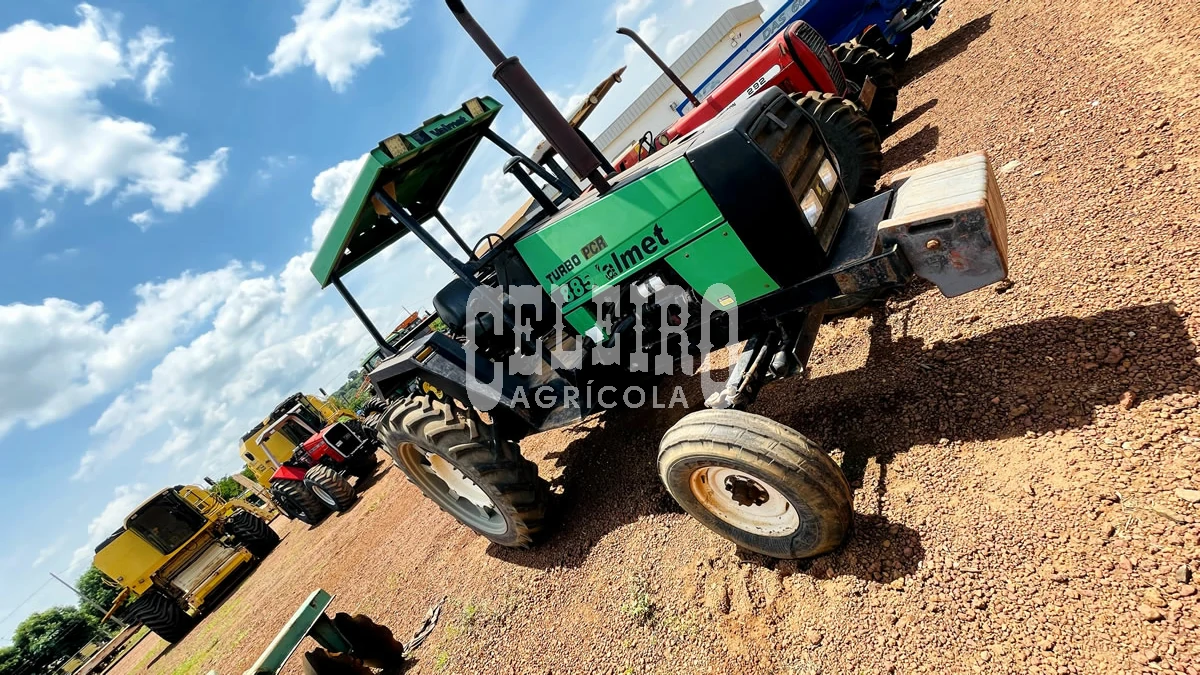  Valmet 885
