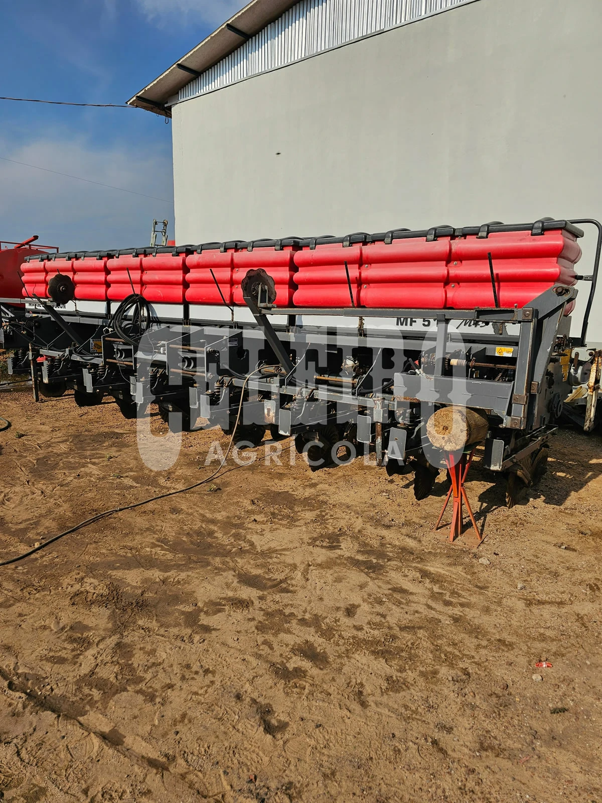  MF 517