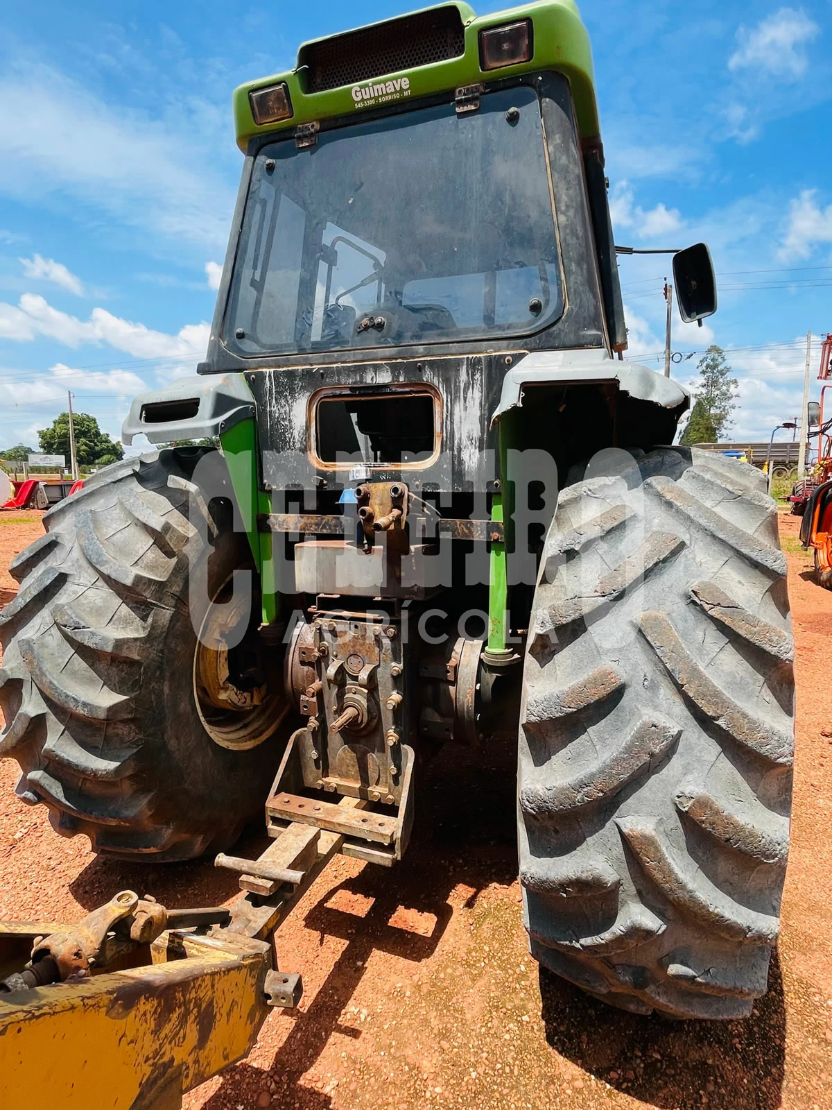 TRATOR BX AGRALE